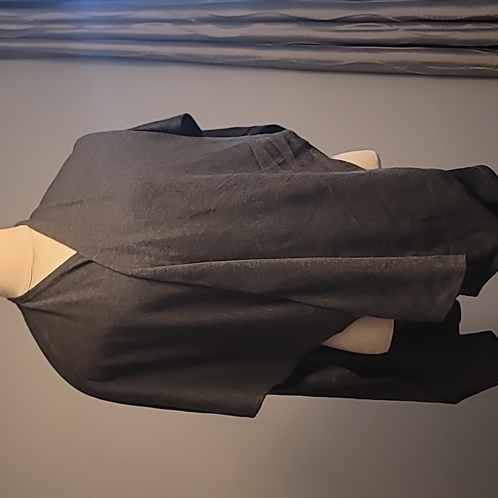 Loft charcoal gray shoulder wrap